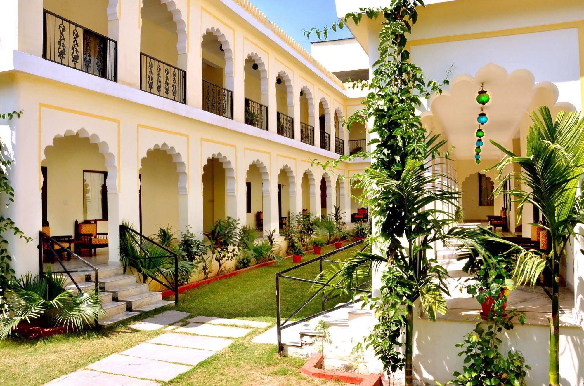 Raj Palace Resort Sawai Madhopur Exteriér fotografie